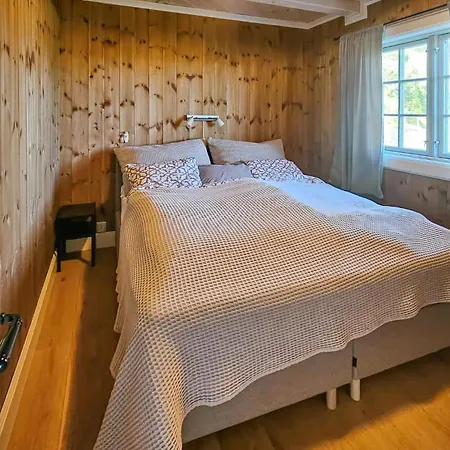 Holiday home 4 Bedroom Lovely In Tinn Austbygd Lurasgrendi